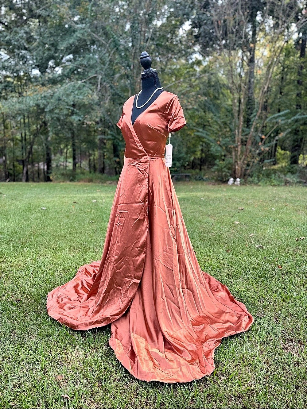NWT Gown Gallery Rust Satin Formal Gown V-Neck Prom Bridesmaid Dress Train S